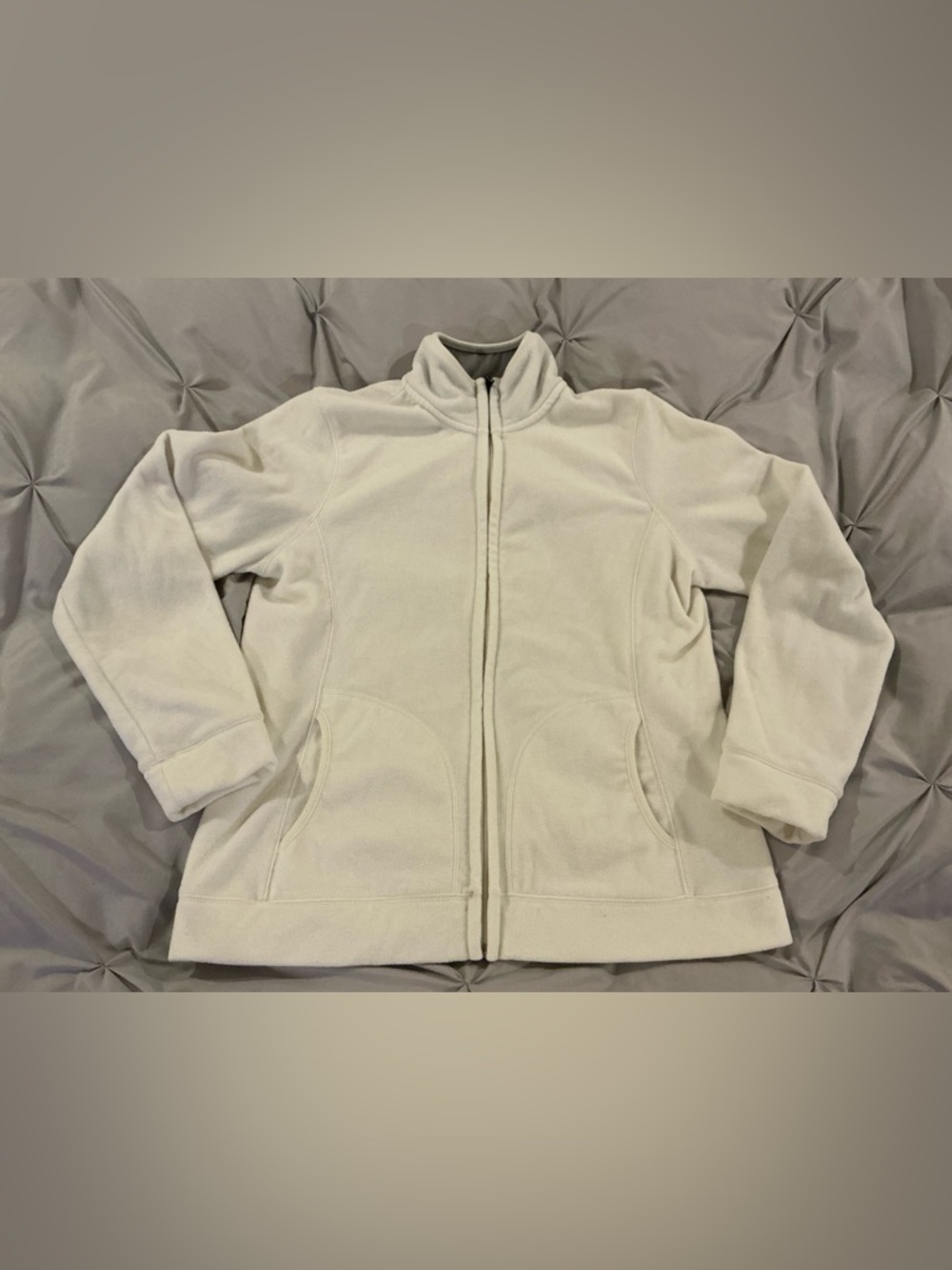 EUC - Women's Old Navy Fleece Jacket - Size LG
